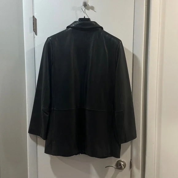 Liz Claiborne Black Leather Jacket - Picture 4 of 5